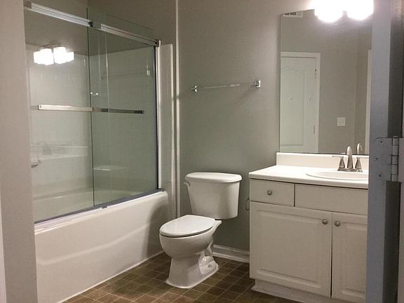 5th image of 1300 Park West Blvd Unit 303