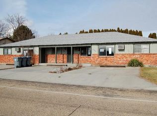 2405-2407 2409 Hillcrest Ln, Caldwell, ID 83605