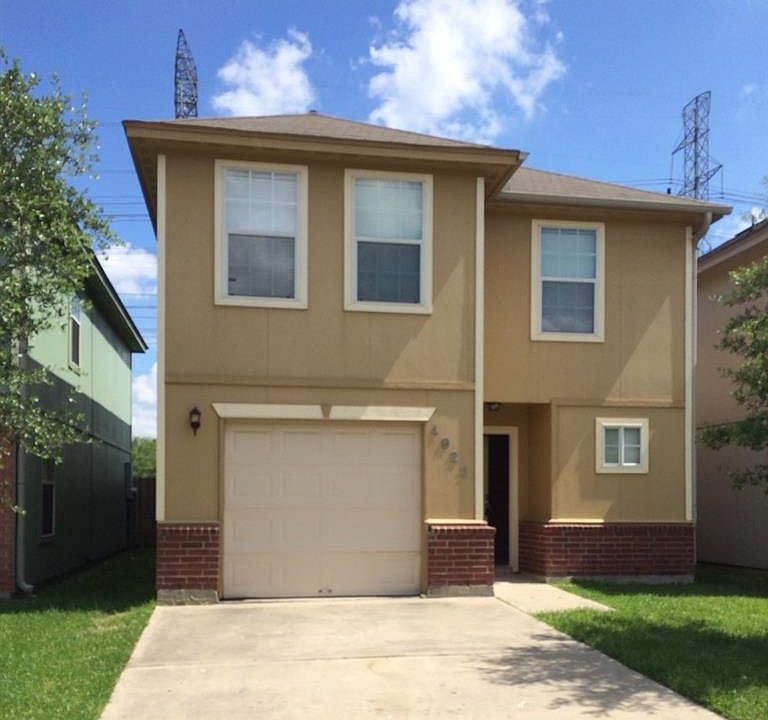 1st image of 4922 N Cancun Dr