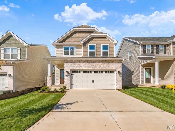 53 Pheasant Ring Dr, Saint Peters, MO 63376