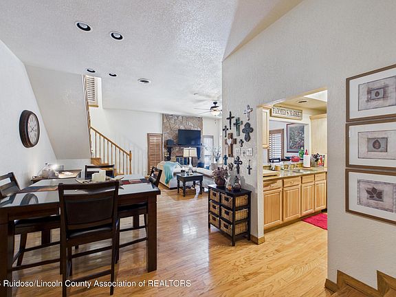 3rd image of 205 Racquet Dr #A