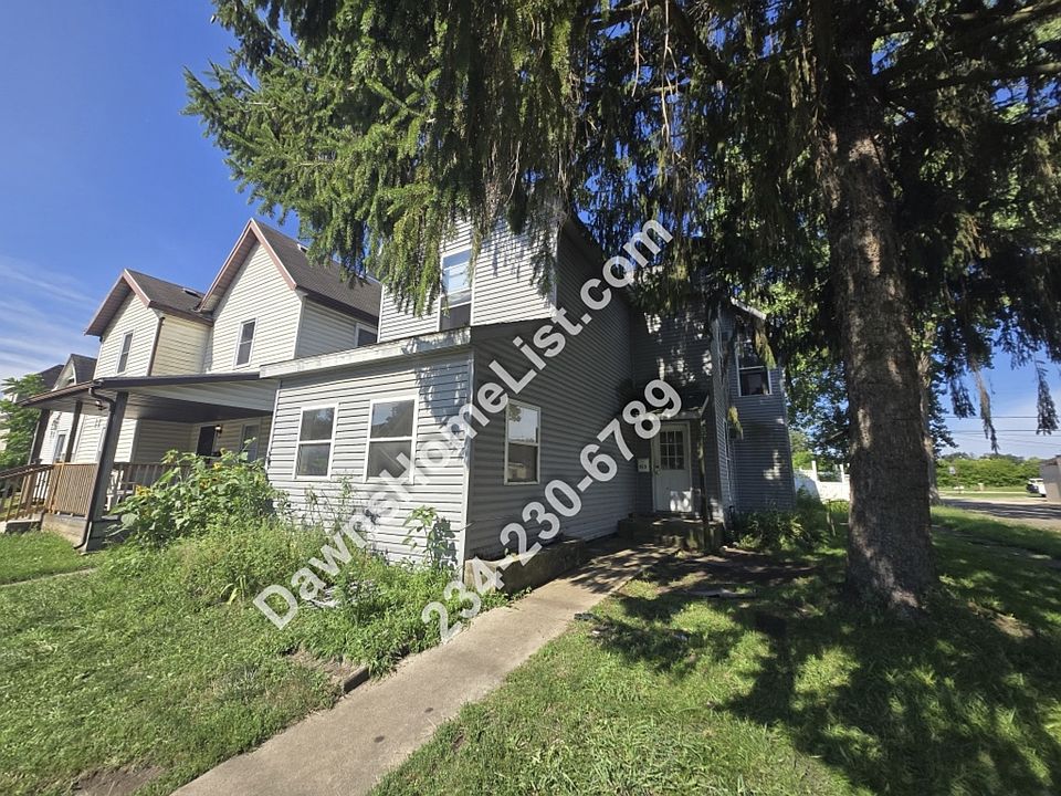 1st image of 823 N Mulberry St