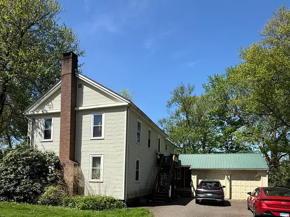 447 Boston Neck Road, Suffield, CT 06078