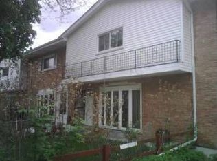 8808 Dee Rd, Des Plaines, IL 60016