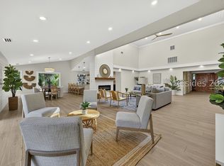 9 Fort Walker Dr, Hilton Head Island, SC 29928
