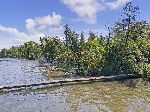 2nd image of 5269 S Lake Shore Dr