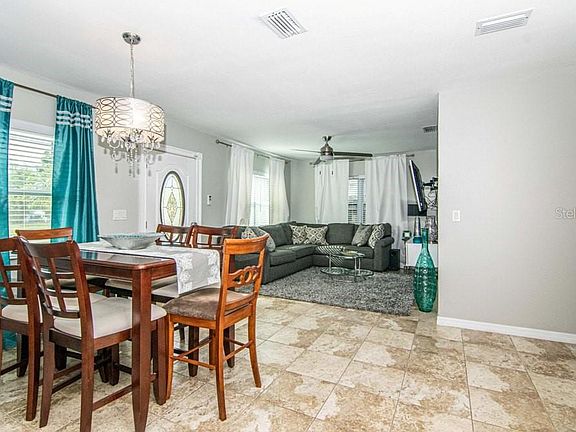 3rd image of 4105 W Fairview Hts