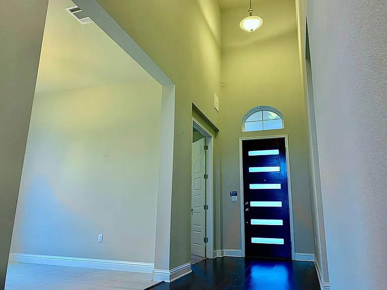 15420 Iveans Way — Photo 35