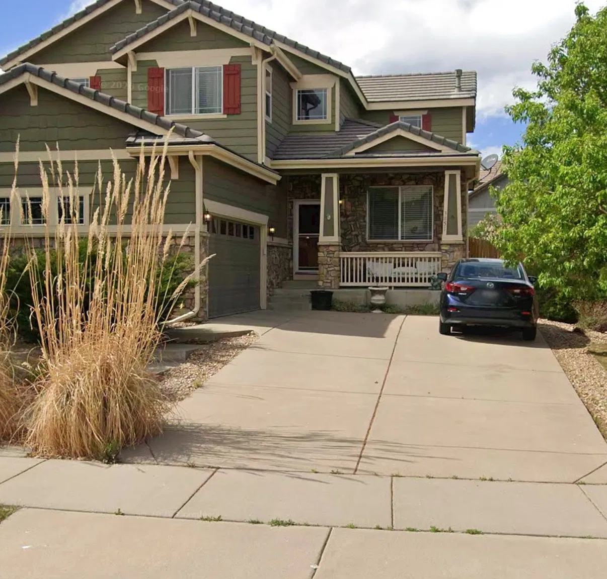 5 bed, 3329 sqft, $3,500 — Photo 1