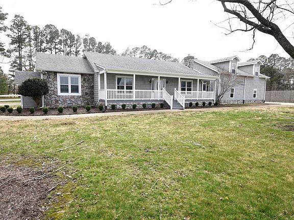 2nd image of 1717 Pleasant Ridge Rd