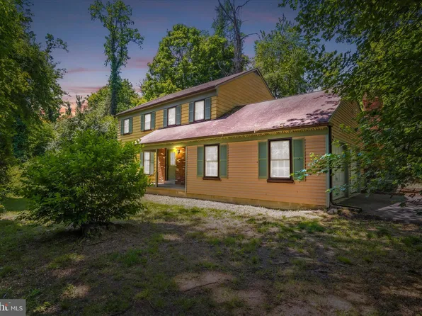 725 5th St, Roebling, NJ 08554