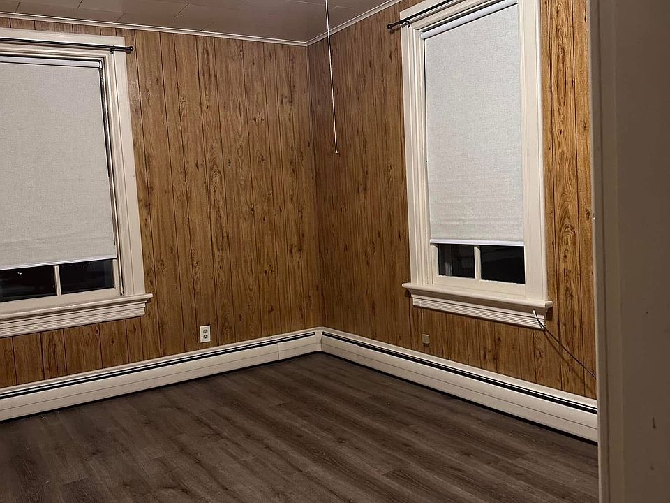 2nd image of 105 N 2nd St