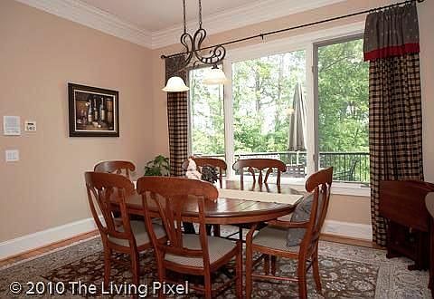 4th image of 48 Mountain Oak Ln