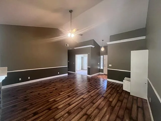 1877 E Turnberry Ave — Photo 15