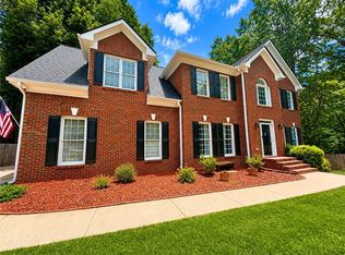 1156 Maple Creek Rdg, Loganville, GA 30052