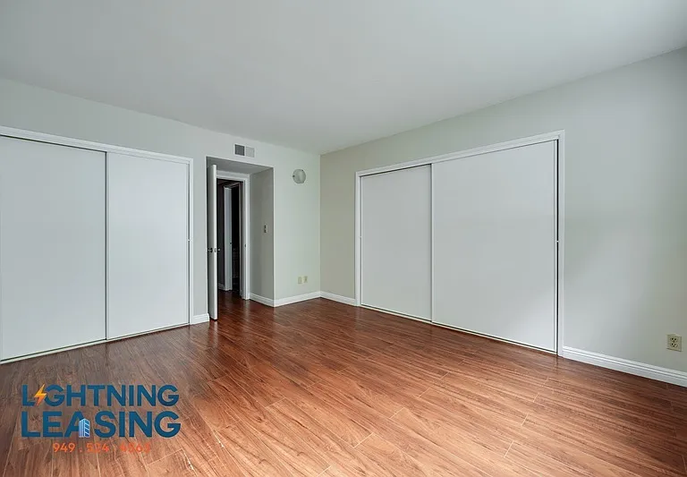 815 S Shenandoah St #301 — Photo 12