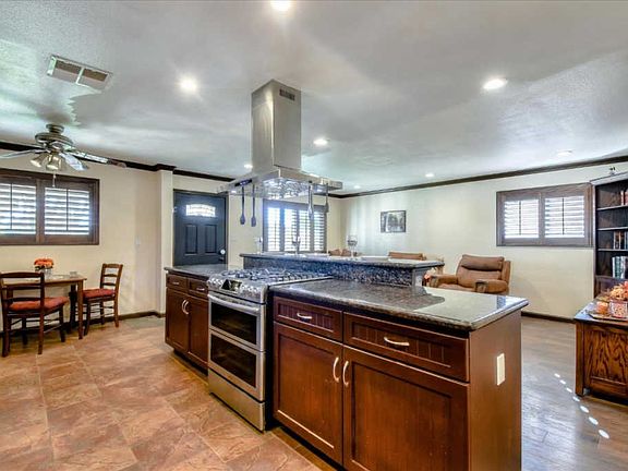 4th image of 2055 Hogan Dr