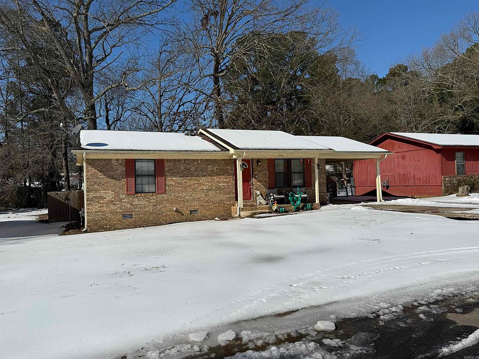 1st image of 1404 Mimosa St