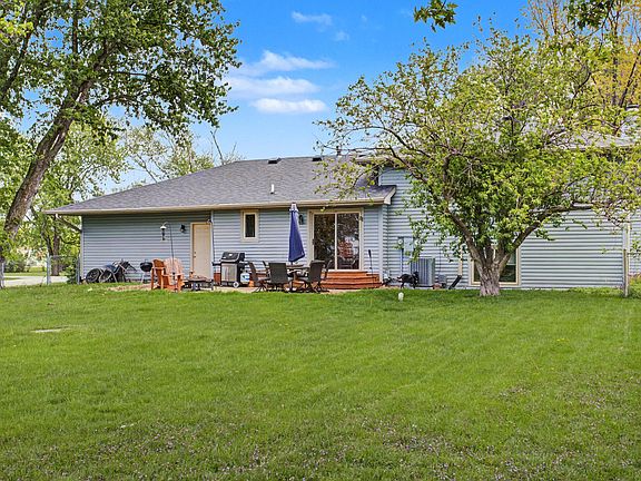 4th image of 5927 Alta Vista Rd