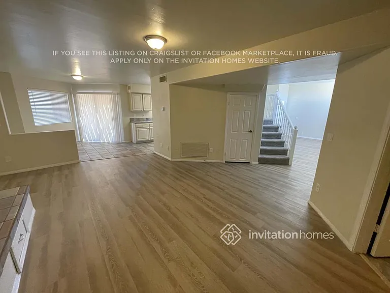 2017 E Marquette Dr — Photo 6