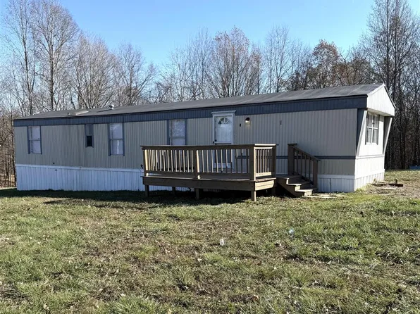 3088 Old Gallatin Rd, Scottsville, KY 42164