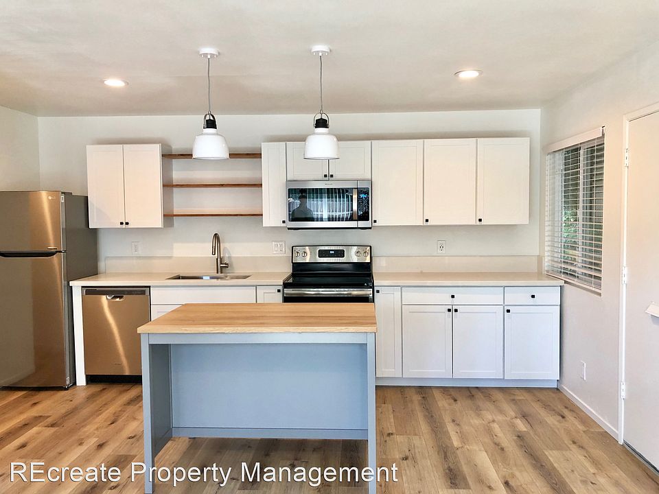 1st image of 528 W Los Olivos St #11304732