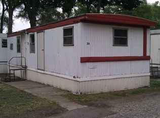 2709 Capitol Ave TRLR 26, Warren, MI 48091