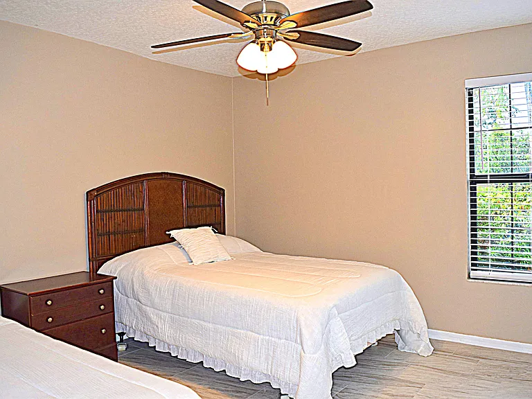 285 Utopia Cir — Photo 15