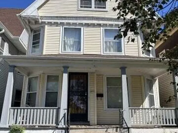 2210 North 34th STREET, Milwaukee, WI 53208