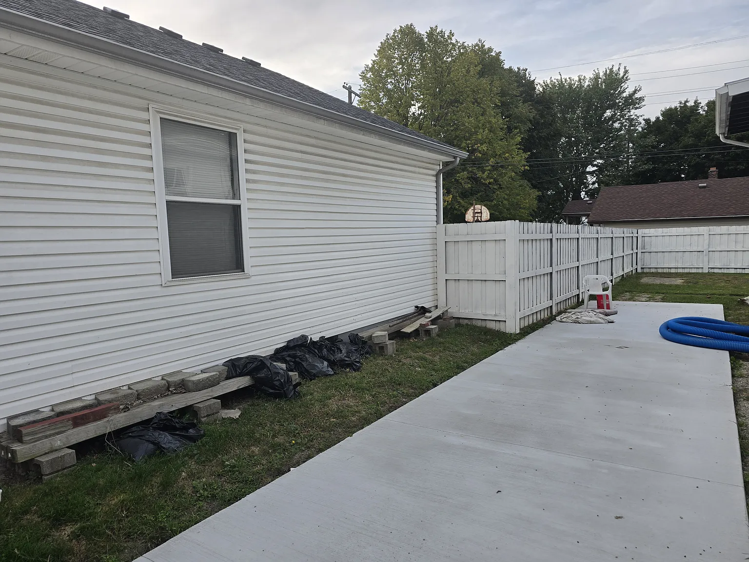 5 bed, 1756 sqft, $1,800 — Photo 4