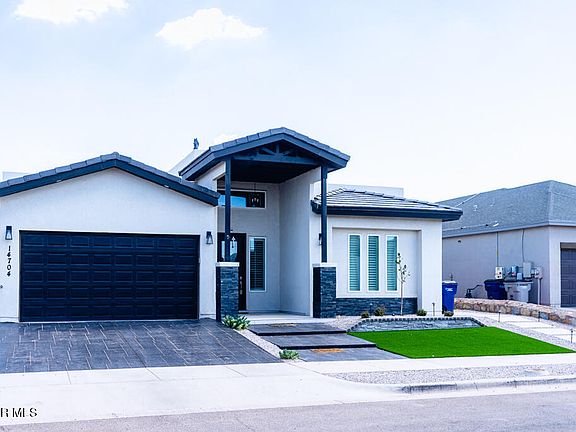 2nd image of 14704 Tierra Mirage Ave