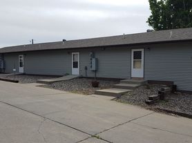 937 N 17th