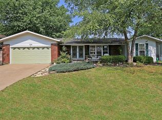 2106 Golden Hls, Saint Peters, MO