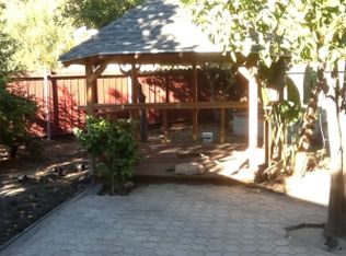 1059 Bay Rd, East Palo Alto, CA 94303