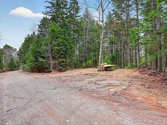 5th image of 67 Granite Farm Road