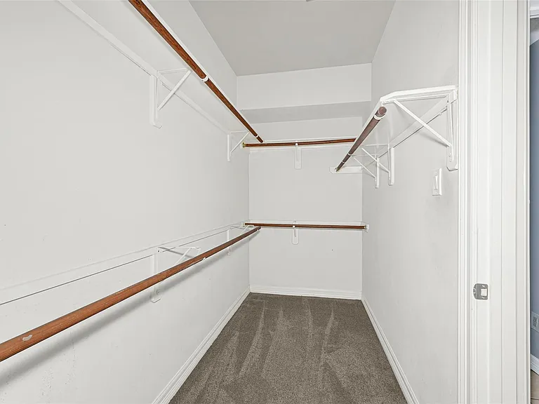 202 Cascade Pines Dr — Photo 21