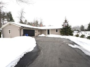 17 Walbridge Rd, Paxton, MA 01612