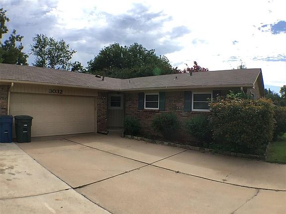 3rd image of 3032 Kelsey Dr
