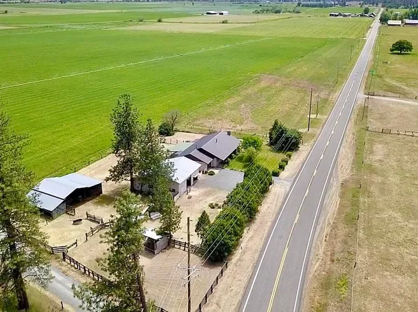 1316 N State Highway 3, Etna, CA 96027