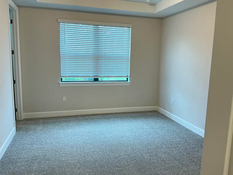 293 SW Sally Way — Photo 24