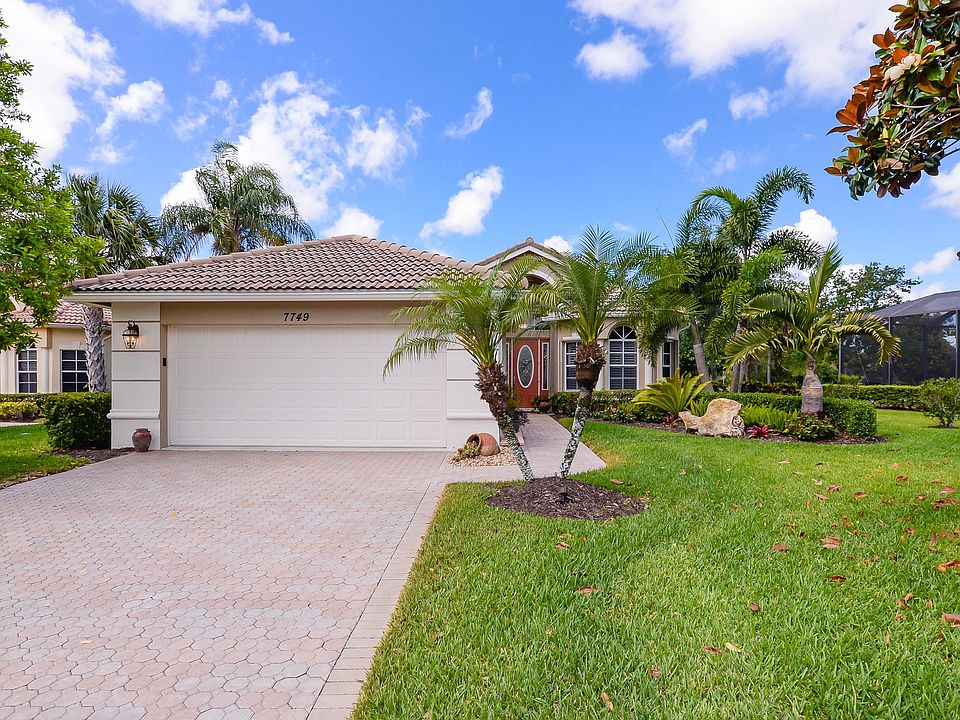 1st image of 7749 Greenbrier Cir