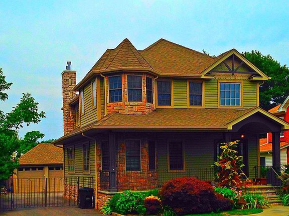 2nd image of 16 Wolfle St