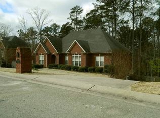 532 Willow Ln, Trussville, AL 35173