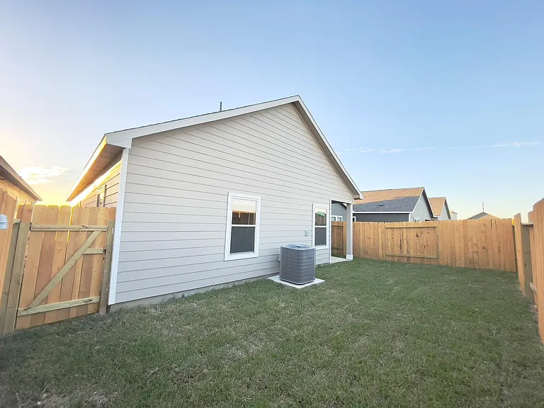 8042 Cypress Bonsai Dr — Photo 22