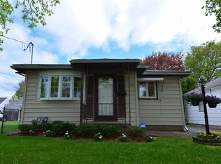 319 W Filbert St, East Rochester, NY 14445