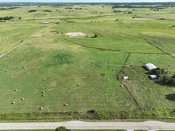 5th image of 251 County Road 1370