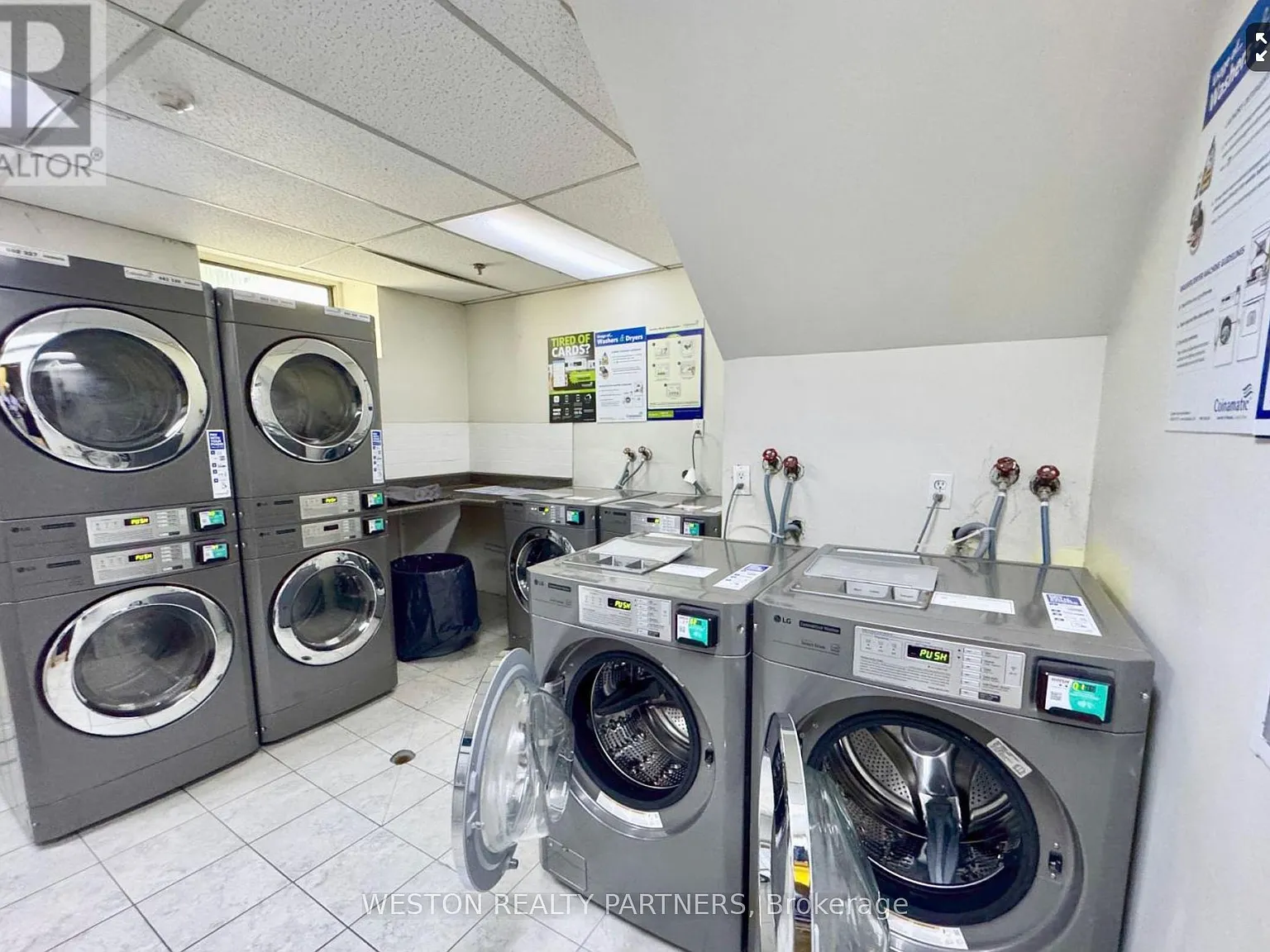 2 bed, $1,900 — Photo 2