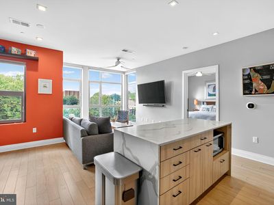 900 11th St SE APT 308, Washington, DC, 20003