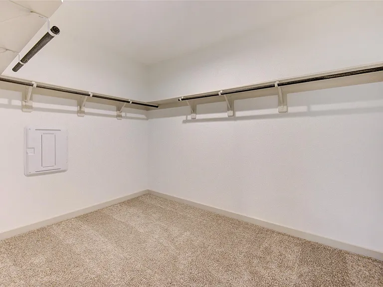 7715 Smooth Valley Ct — Photo 38