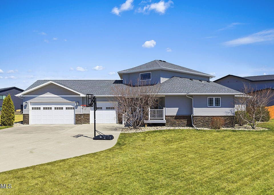 1st image of 505 7th Ave SW